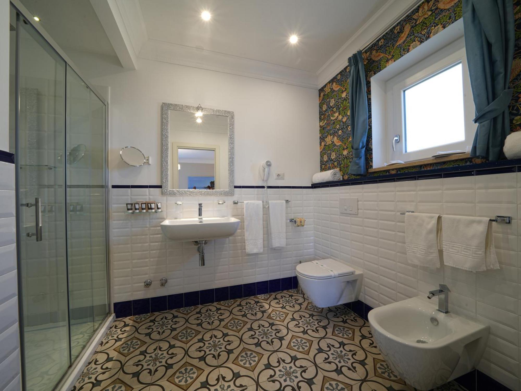Sui Generis Tropea Luxury Rooms Eksteriør billede