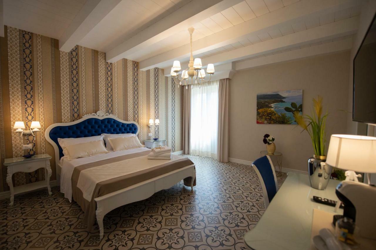 Sui Generis Tropea Luxury Rooms Eksteriør billede