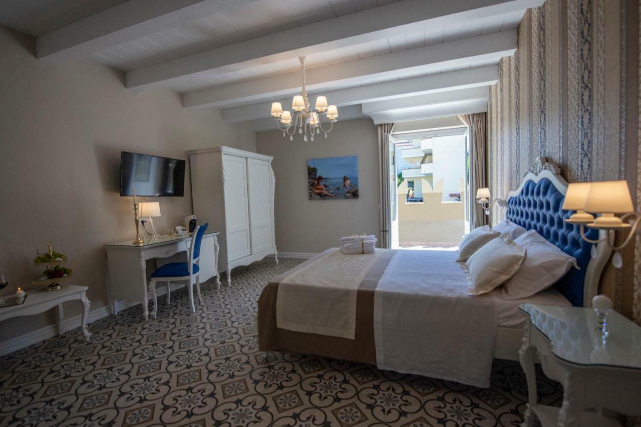 Sui Generis Tropea Luxury Rooms Eksteriør billede