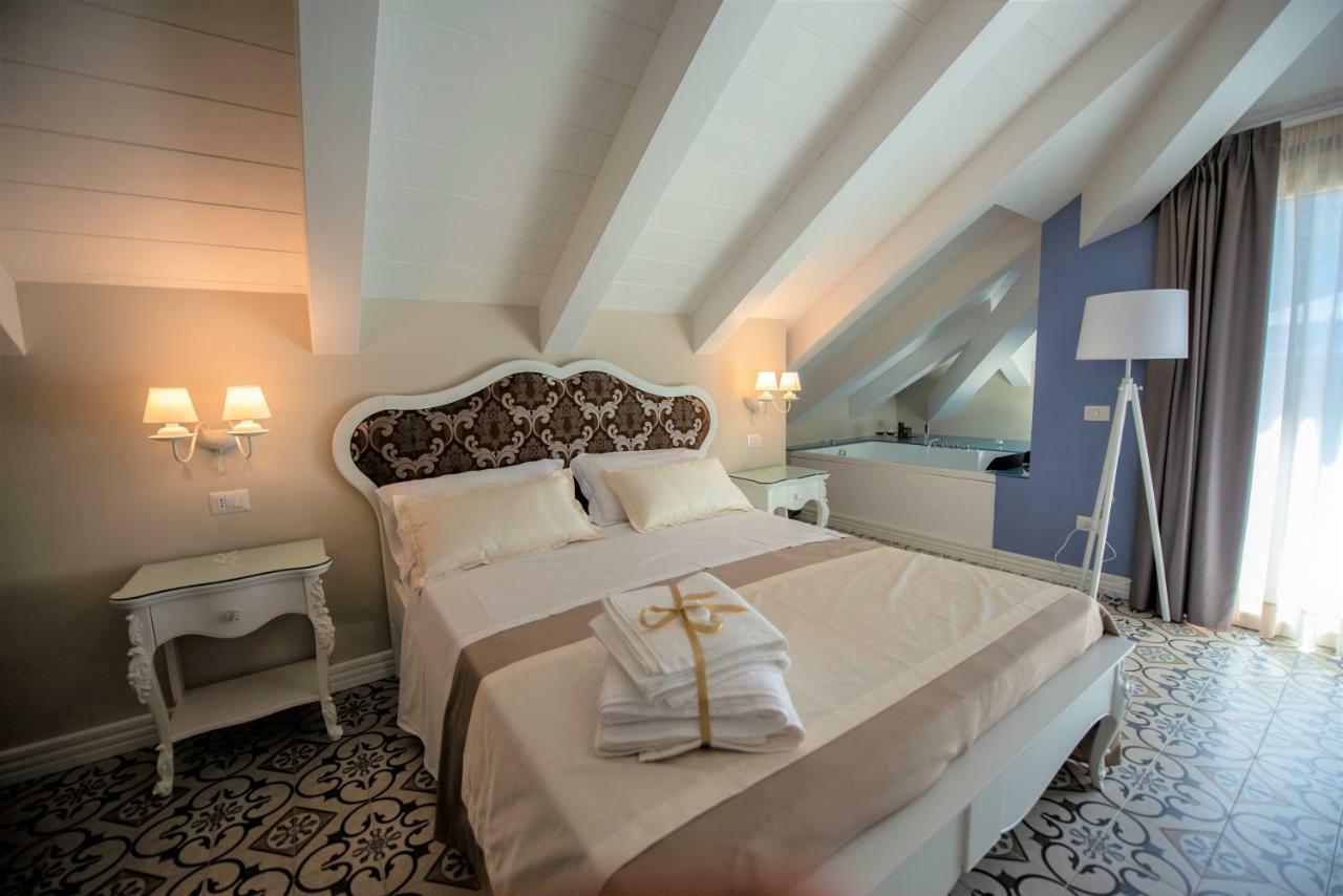 Sui Generis Tropea Luxury Rooms Eksteriør billede
