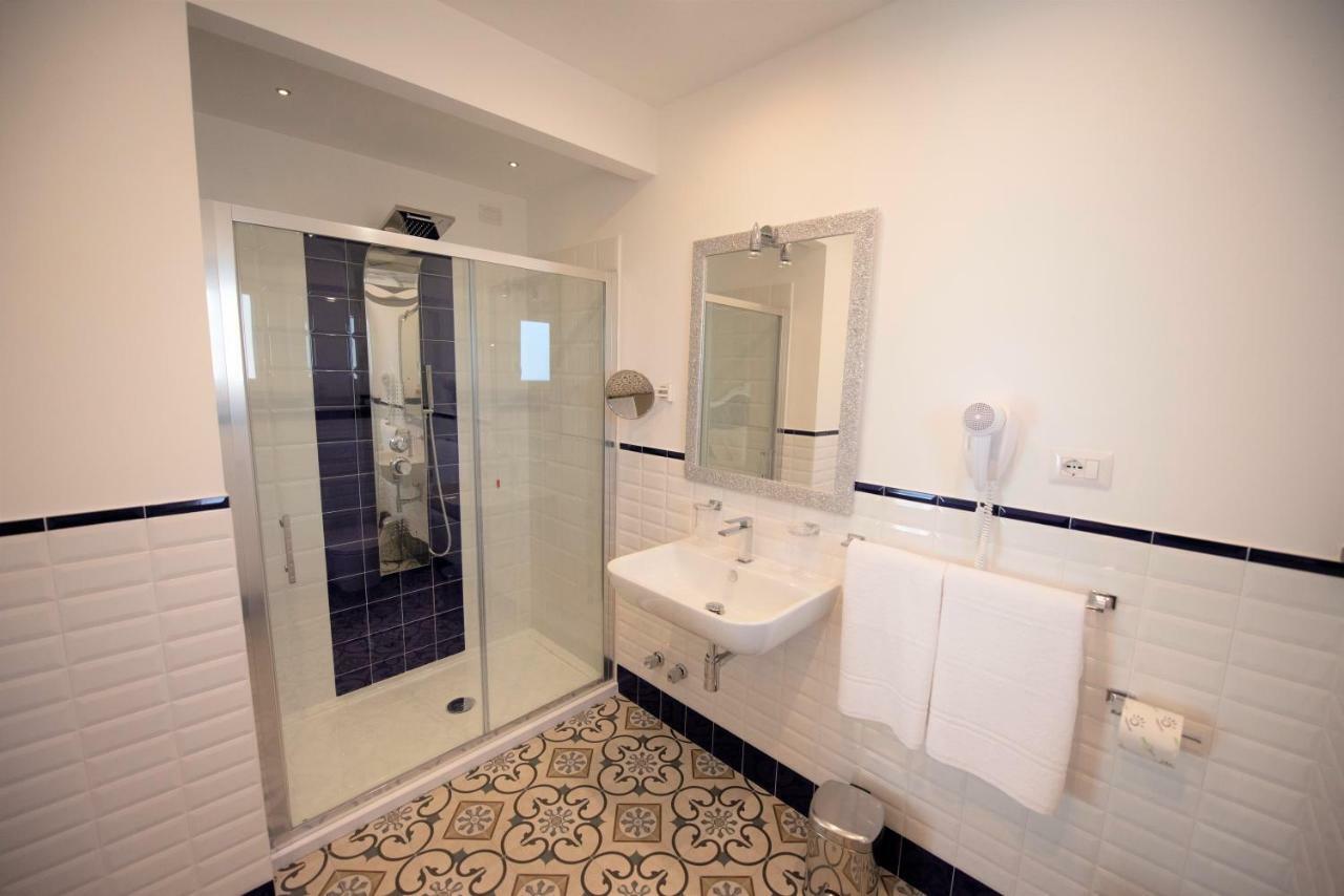 Sui Generis Tropea Luxury Rooms Eksteriør billede