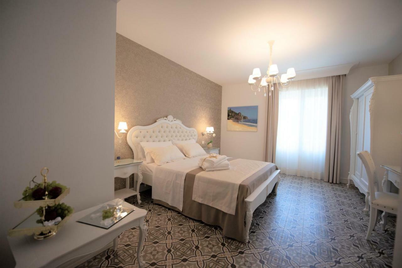 Sui Generis Tropea Luxury Rooms Eksteriør billede